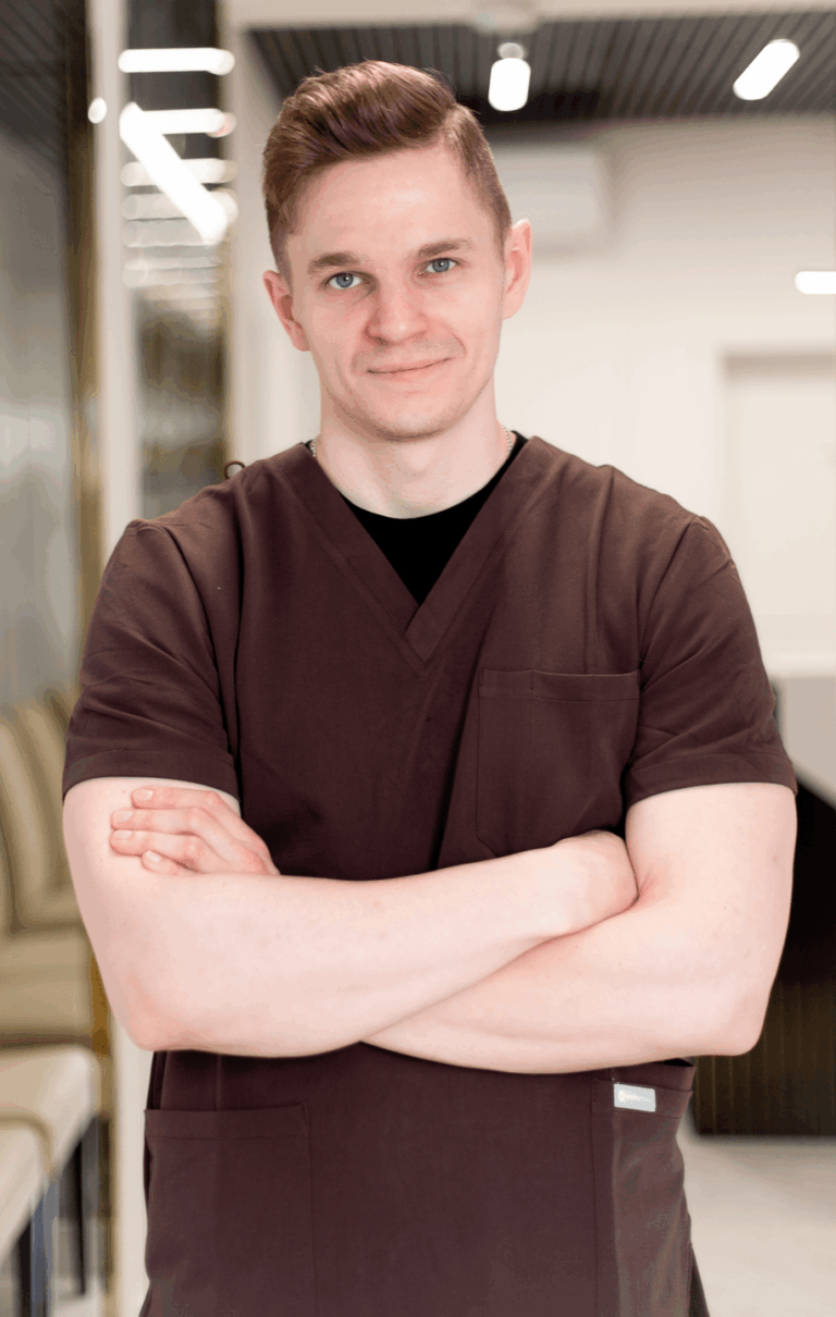 Maciej Maksymczuk - endodoncja mikroskopowa